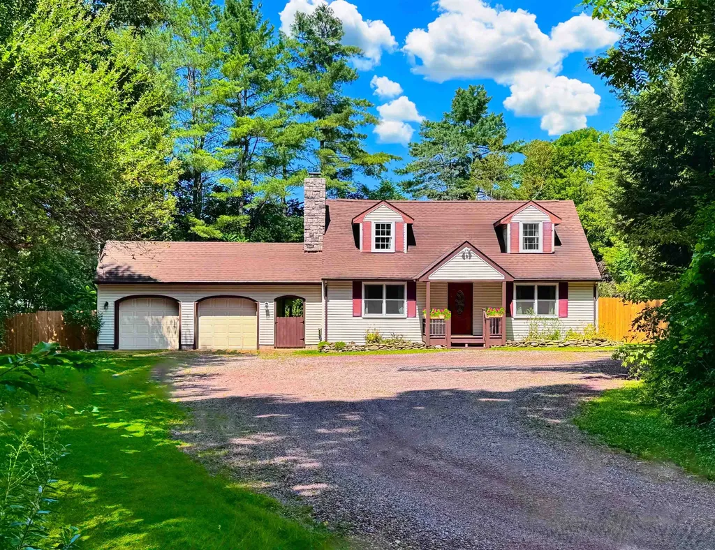 1649 East Manchester Road Manchester VT 05255