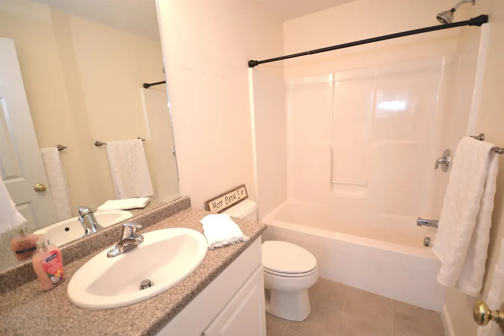 75 Hackett Hill Road Manchester NH 03102