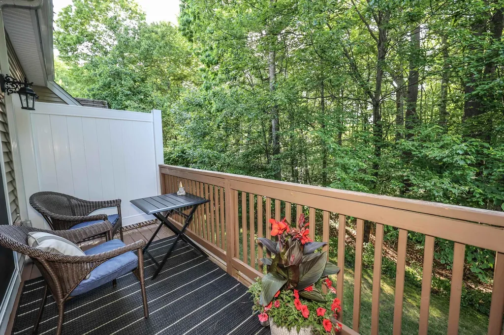 75 Hackett Hill Road Manchester NH 03102