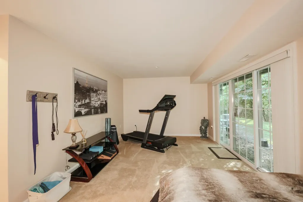 75 Hackett Hill Road Manchester NH 03102