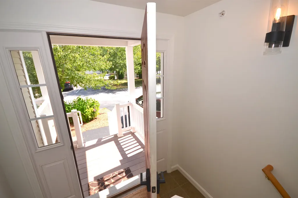 75 Hackett Hill Road Manchester NH 03102