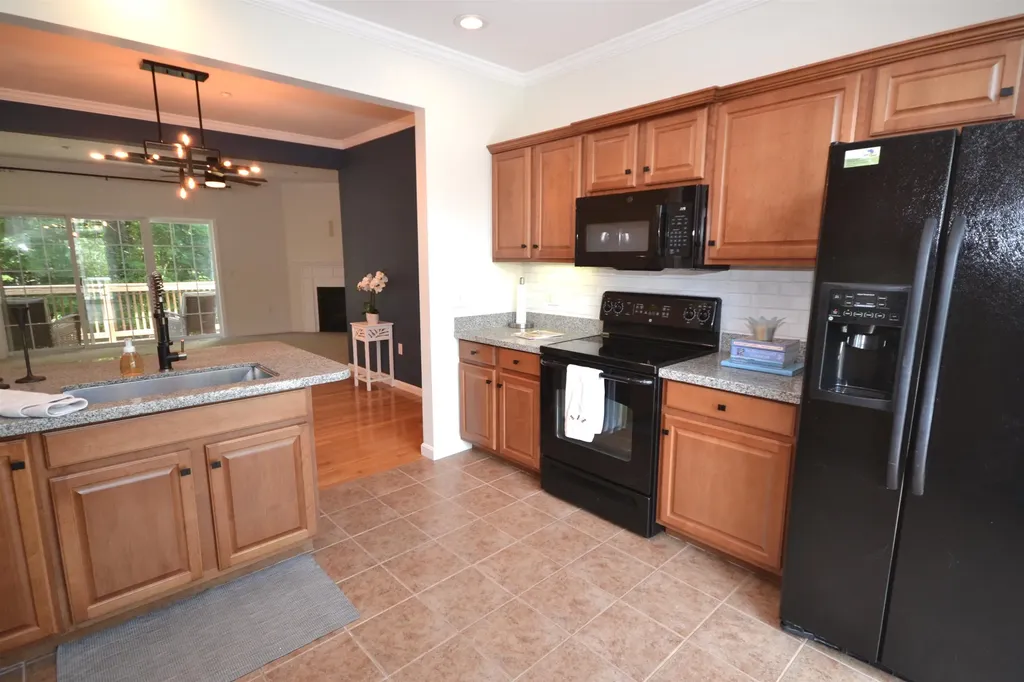 75 Hackett Hill Road Manchester NH 03102