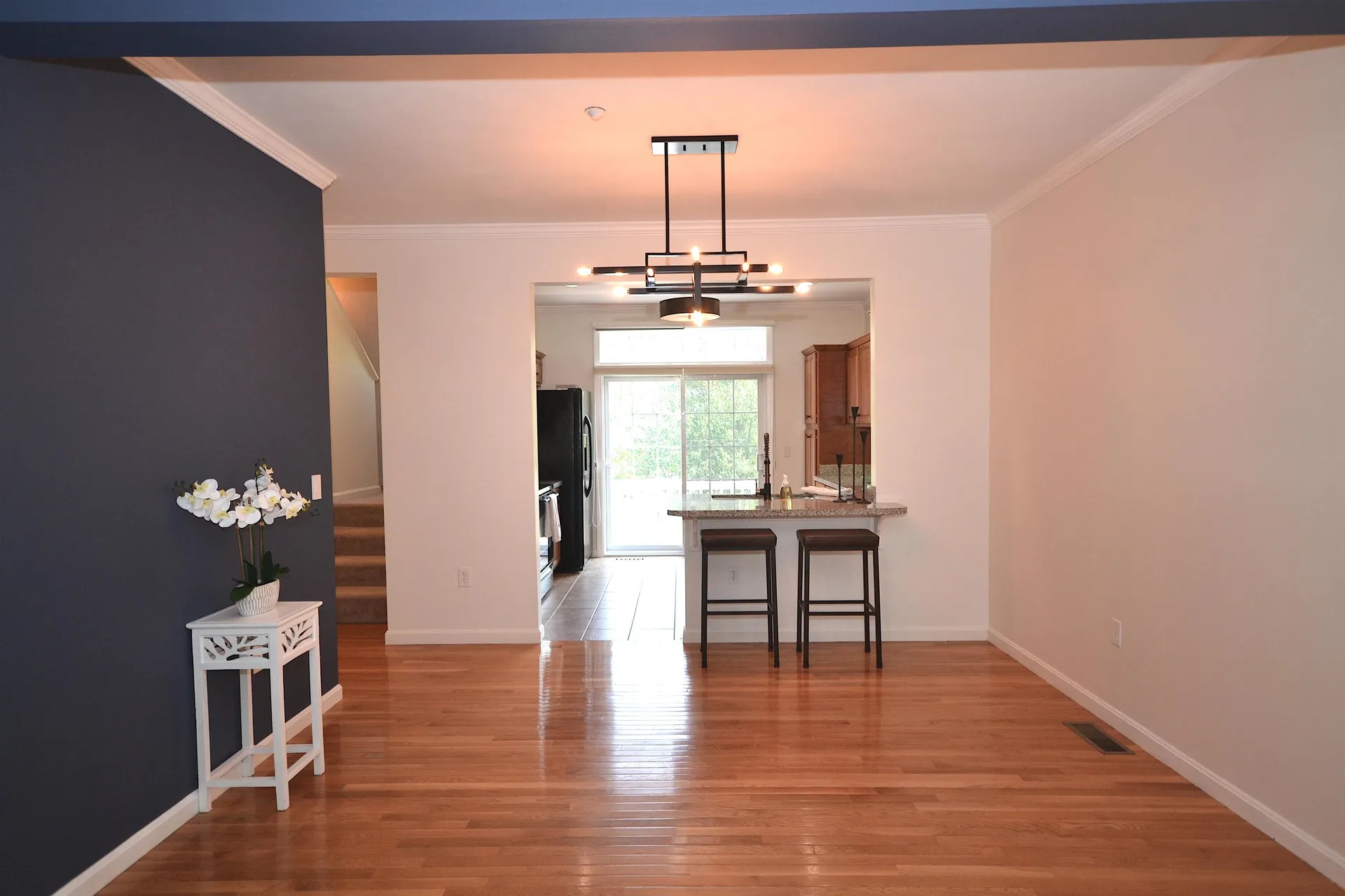 75 Hackett Hill Road Manchester NH 03102