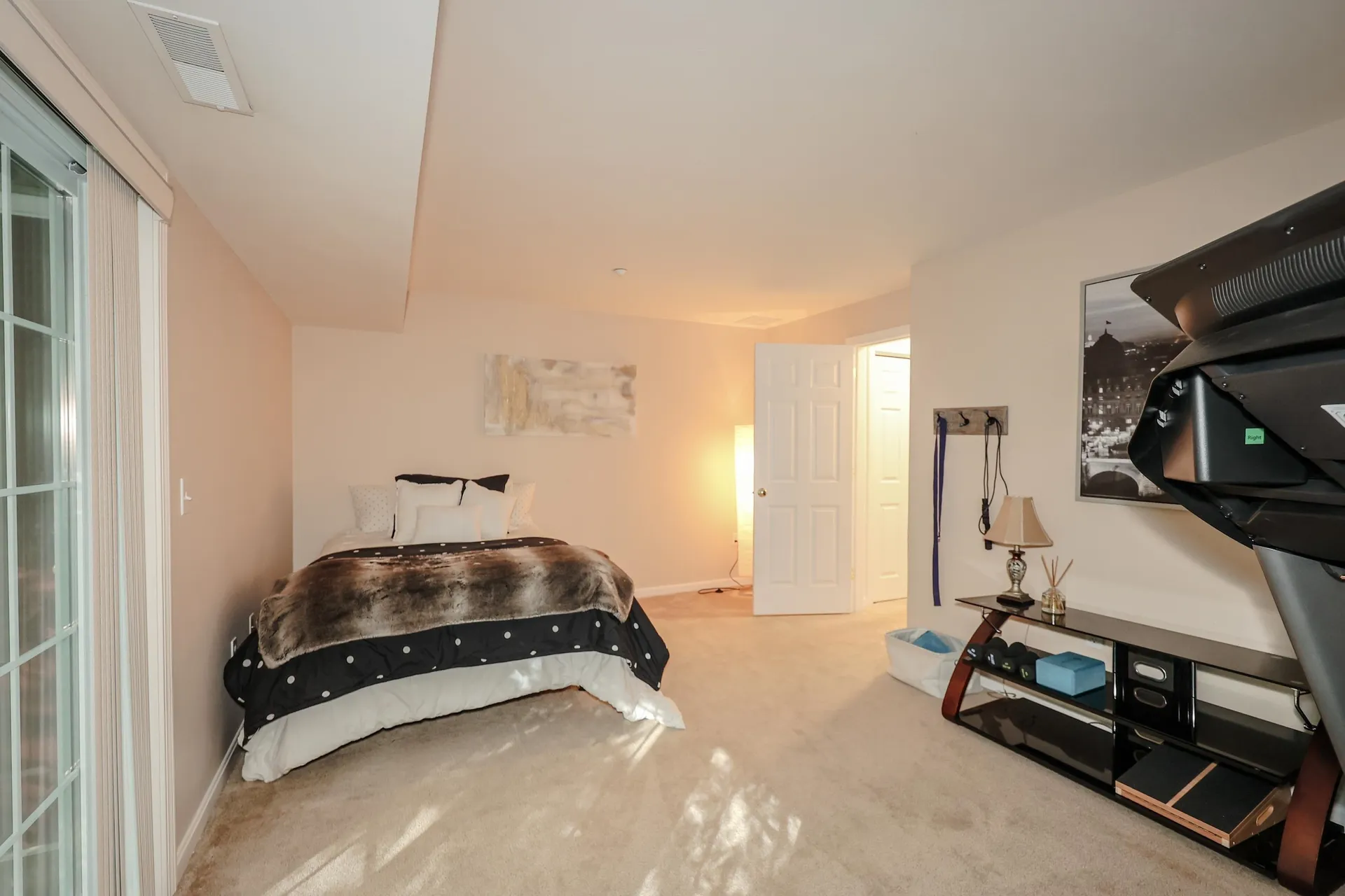 75 Hackett Hill Road Manchester NH 03102