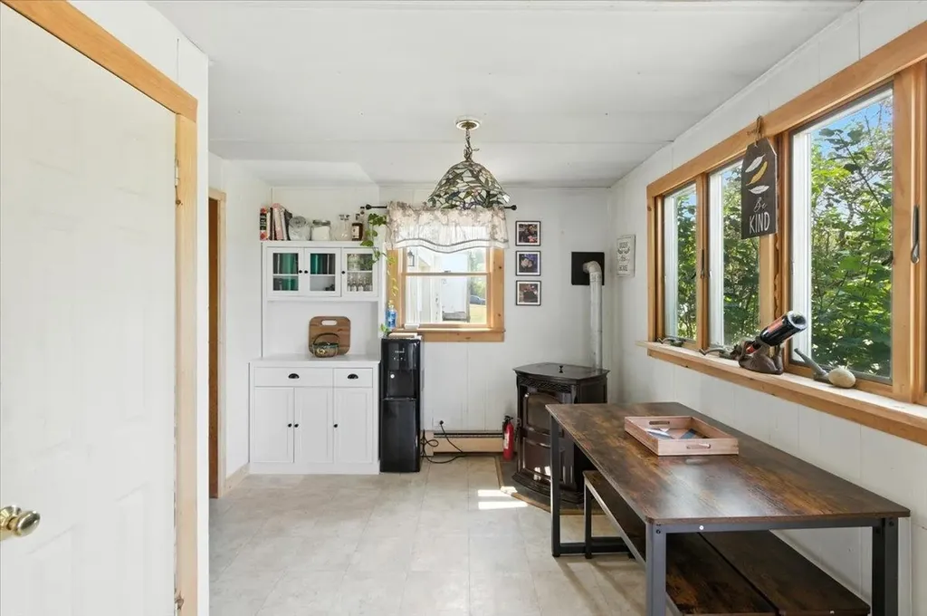 183 County Road Lincoln VT 05443