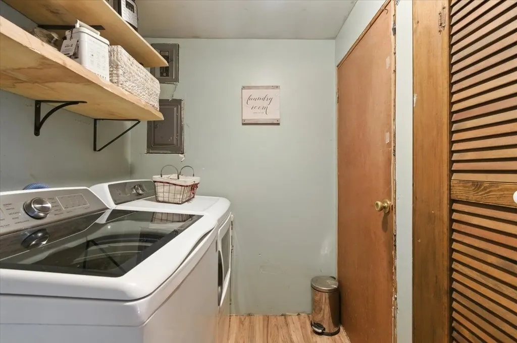 183 County Road Lincoln VT 05443