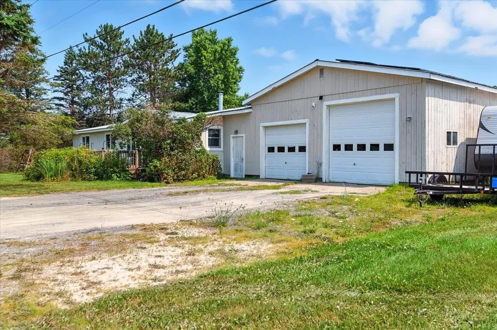 183 County Road Lincoln VT 05443