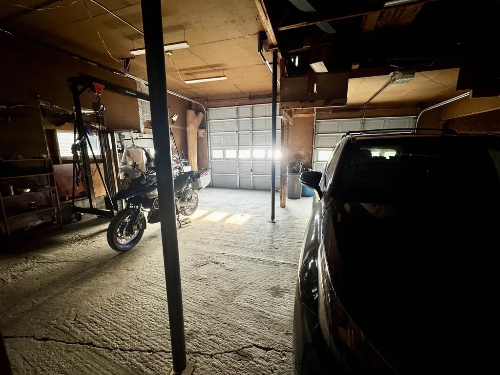 183 County Road Lincoln VT 05443