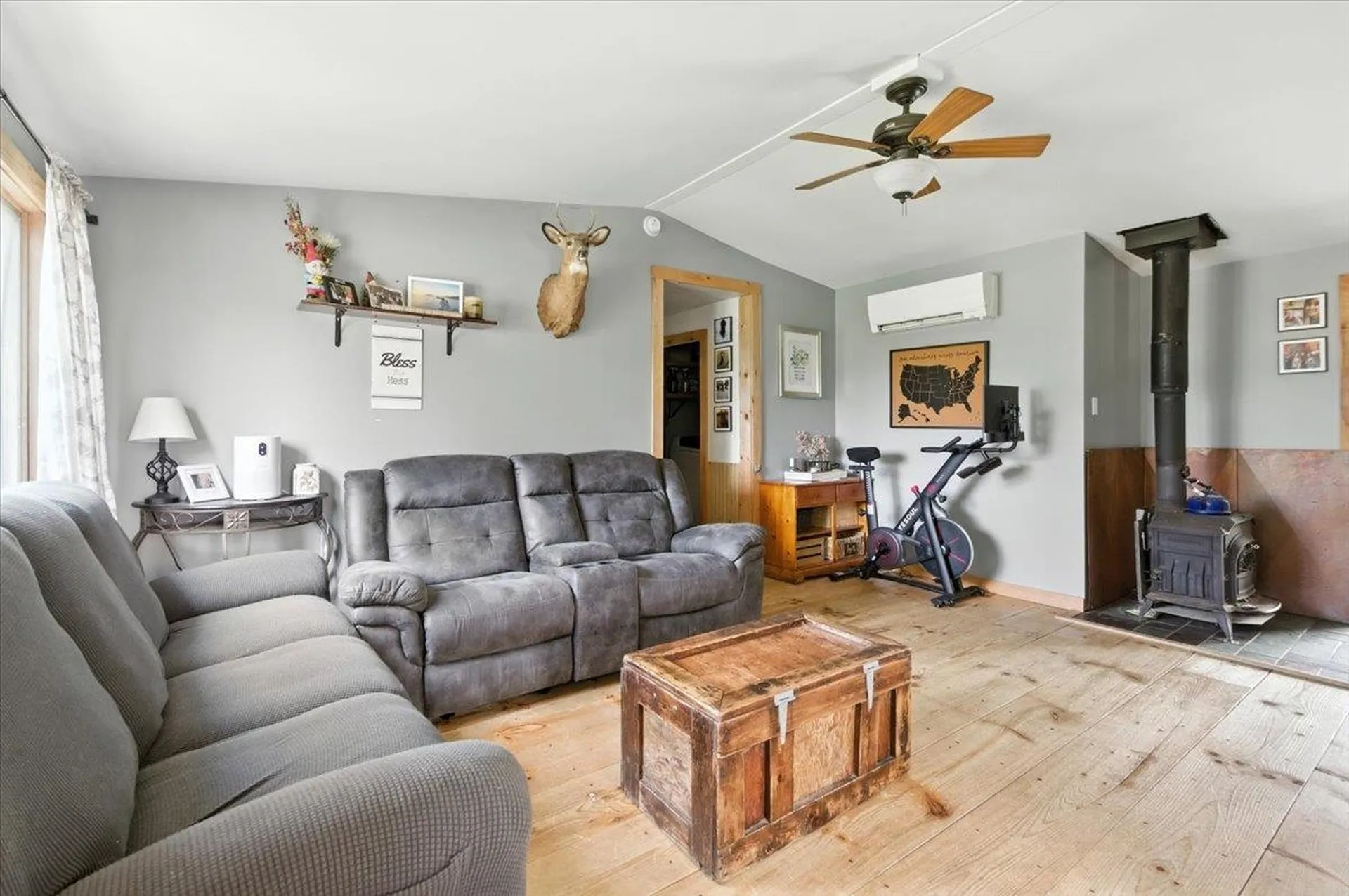 183 County Road Lincoln VT 05443