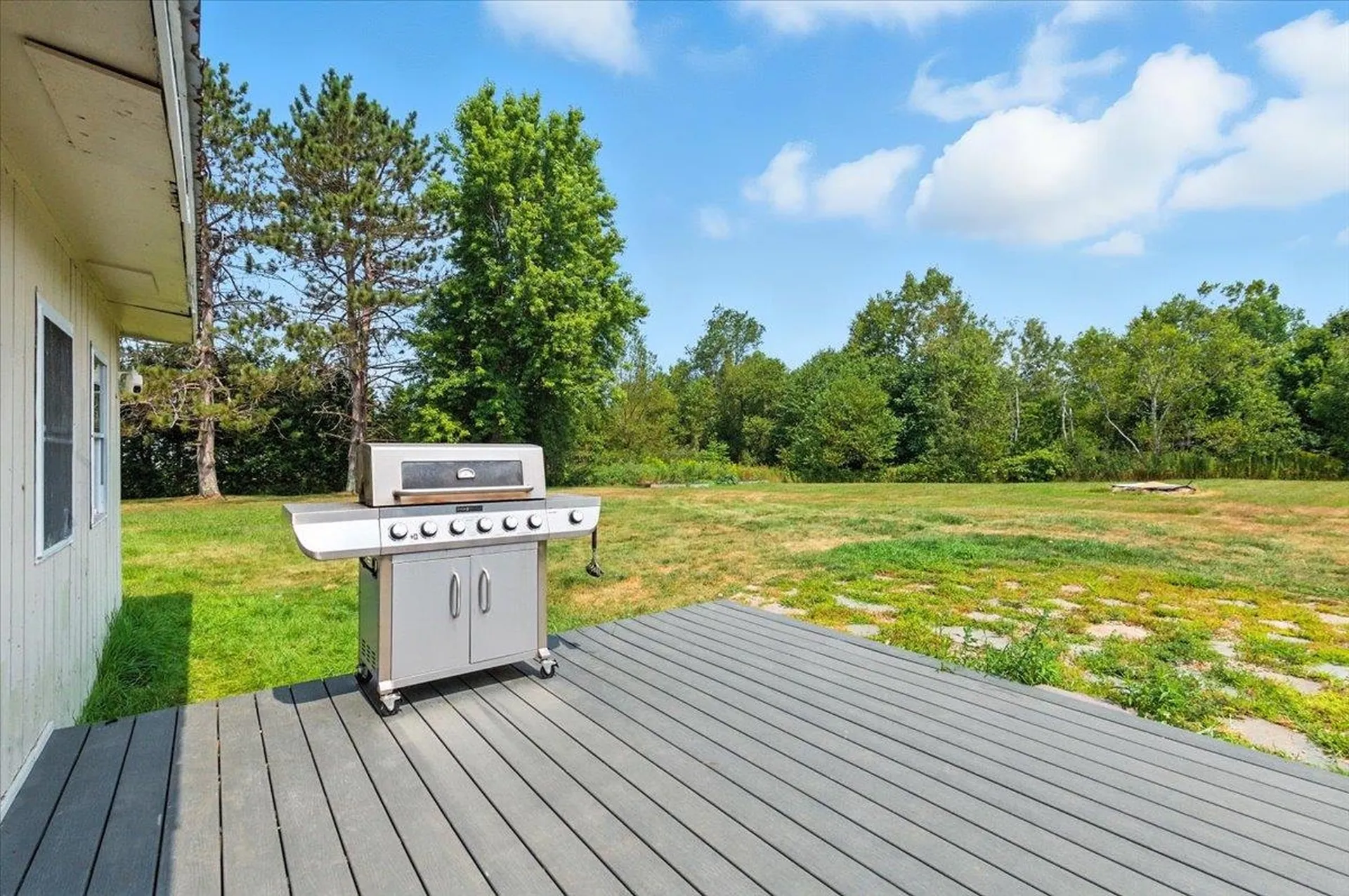 183 County Road Lincoln VT 05443