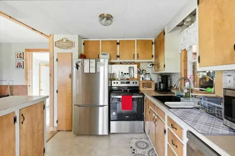 183 County Road Lincoln VT 05443