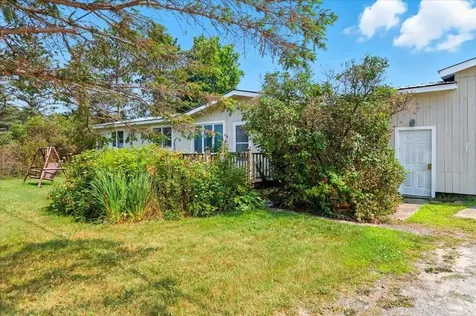 183 County Road Lincoln VT 05443