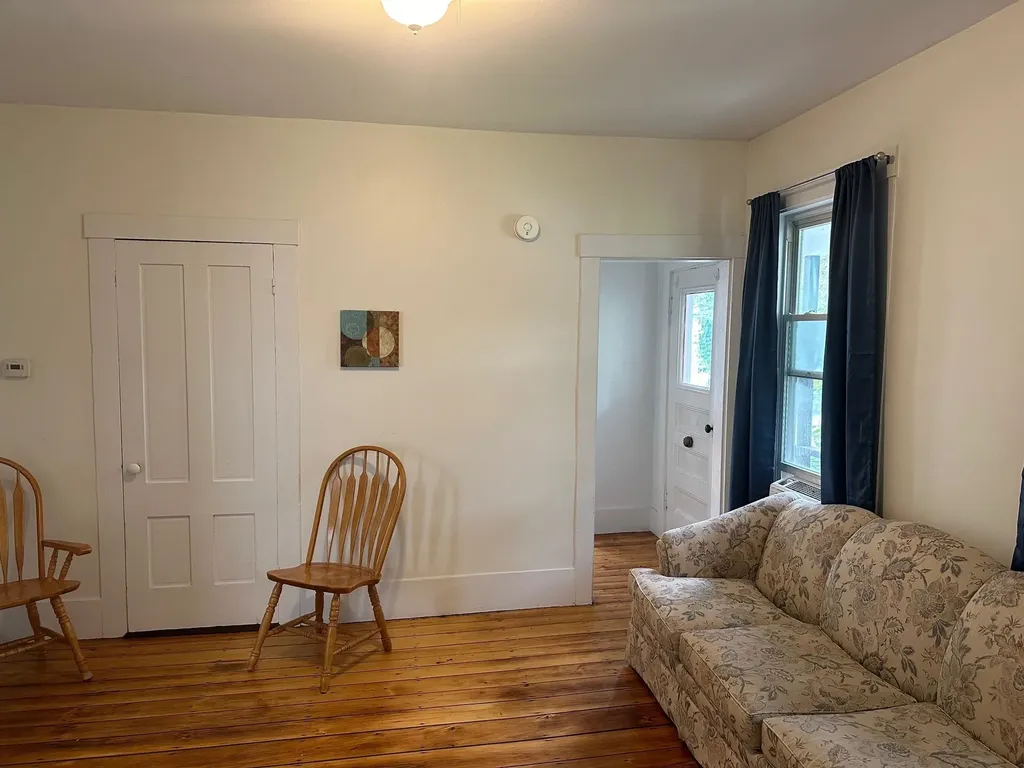 26 Maple Street Dover NH 03820