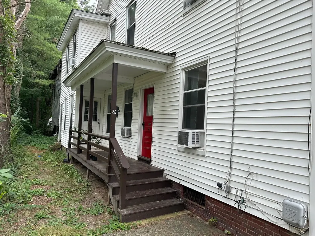 26 Maple Street Dover NH 03820