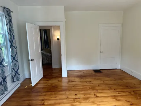 26 Maple Street Dover NH 03820