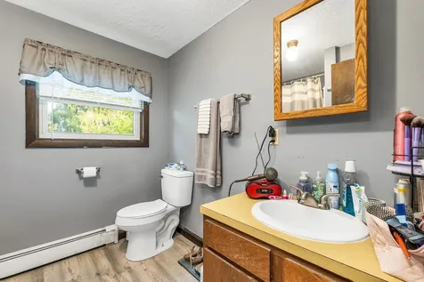 4-6 Knapp Street Tilton NH 03276