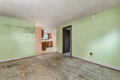 4-6 Knapp Street Tilton NH 03276