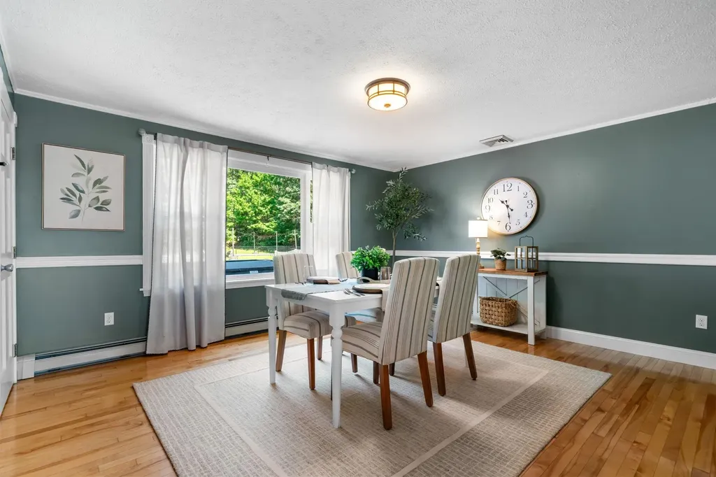 88 Marblehead Road Windham NH 03087