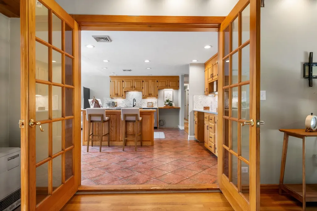88 Marblehead Road Windham NH 03087