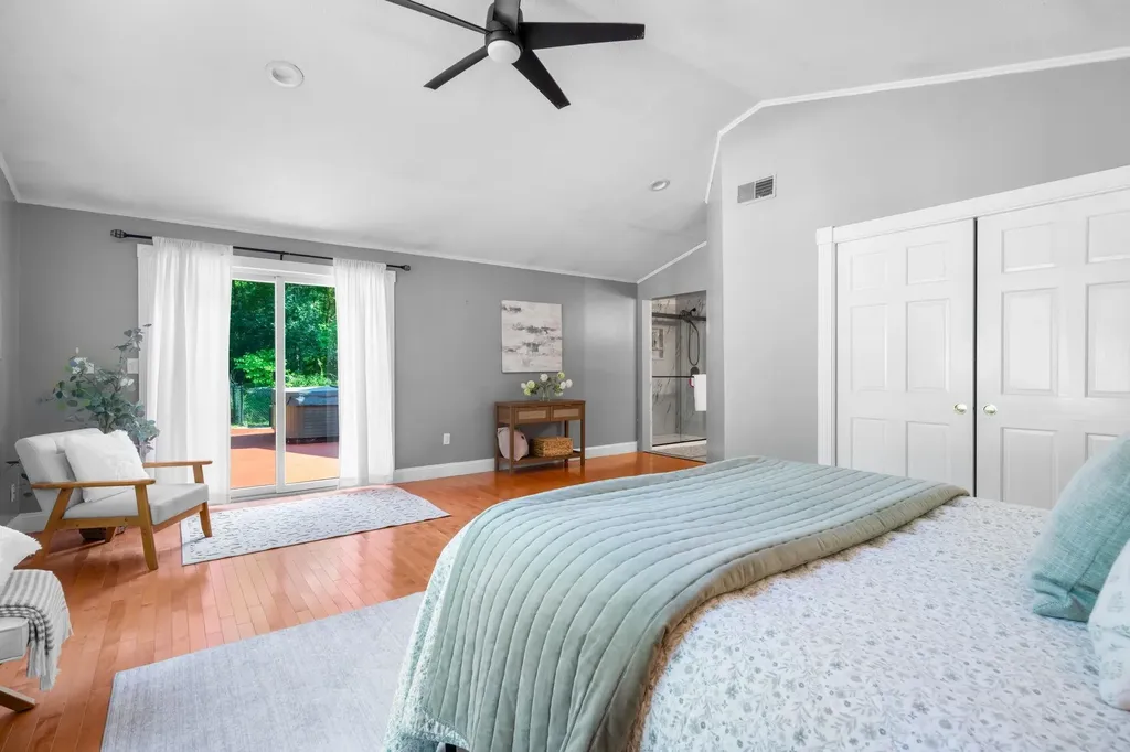 88 Marblehead Road Windham NH 03087