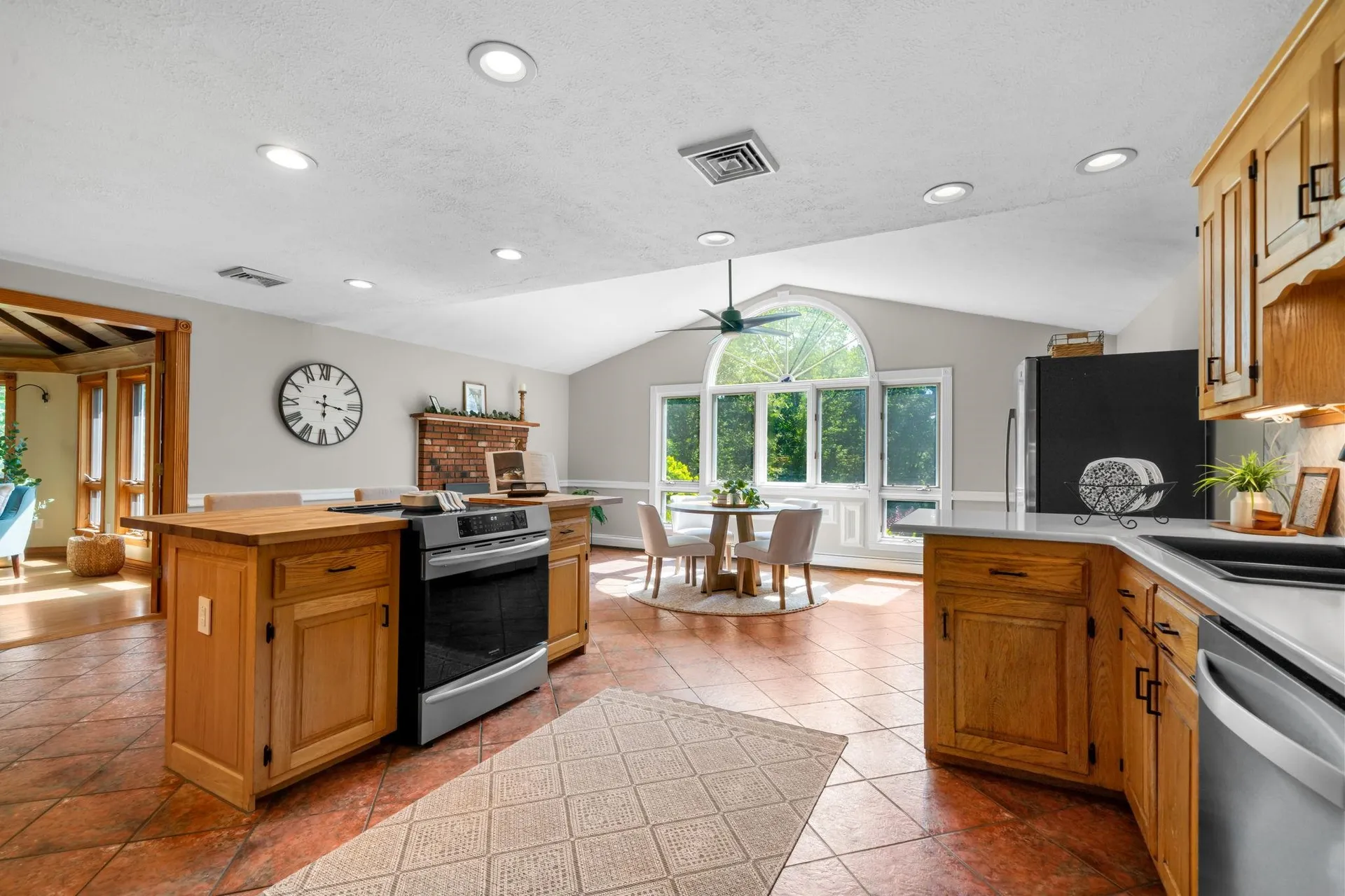88 Marblehead Road Windham NH 03087
