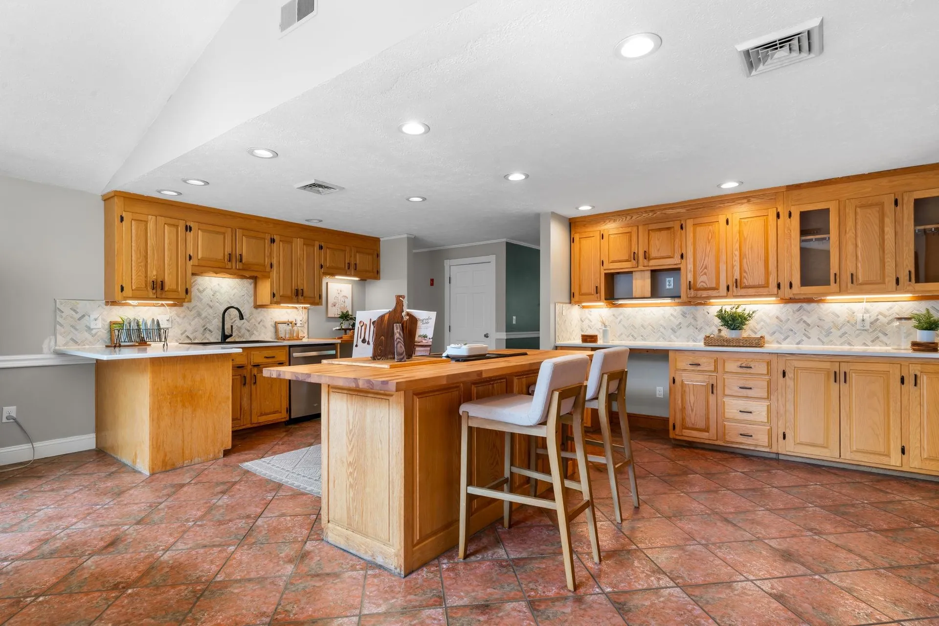 88 Marblehead Road Windham NH 03087