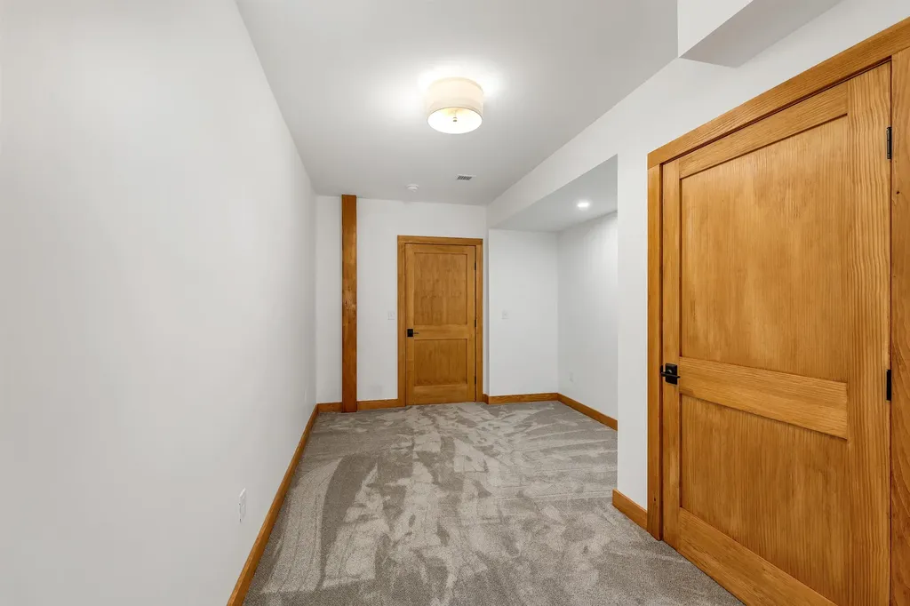 31 Cave Mountain Road Bartlett NH 03812