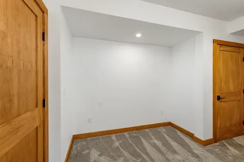 31 Cave Mountain Road Bartlett NH 03812