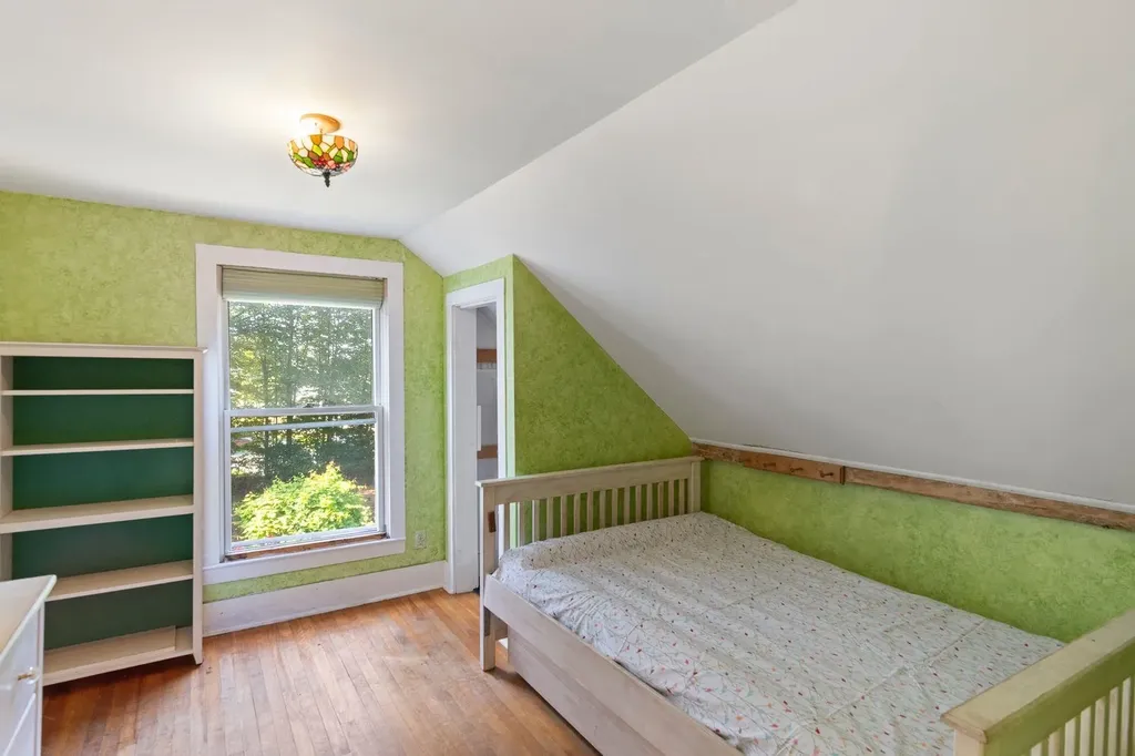 64 Main Street Putney VT 05346