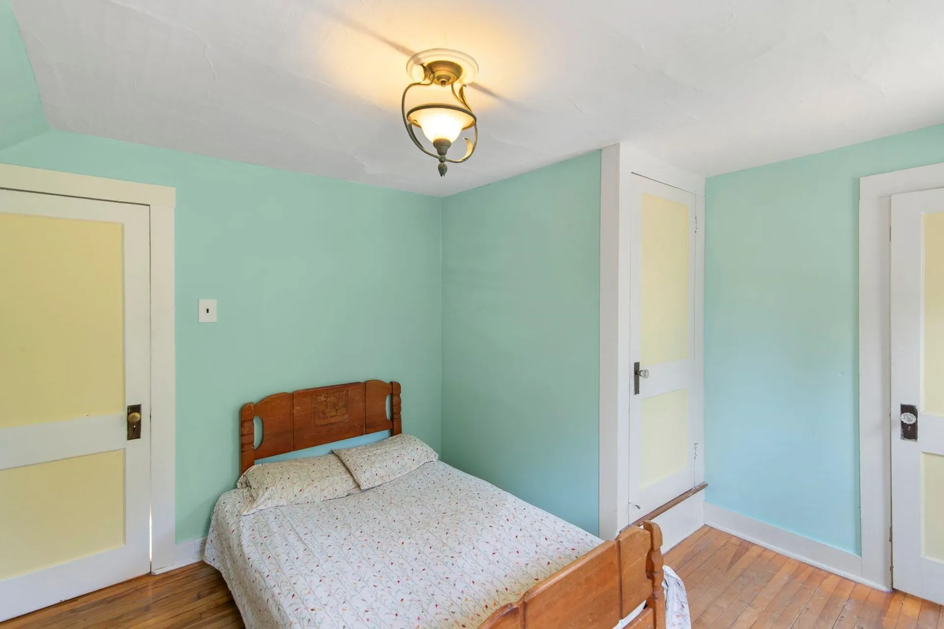 64 Main Street Putney VT 05346