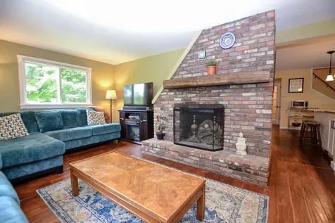 56 Bushnell Road Waitsfield VT 05673