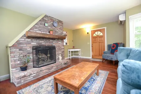 56 Bushnell Road Waitsfield VT 05673