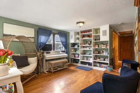 8 Chesley Avenue Somersworth NH 03878