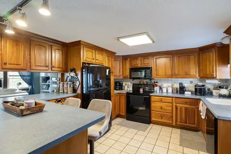 8 Chesley Avenue Somersworth NH 03878