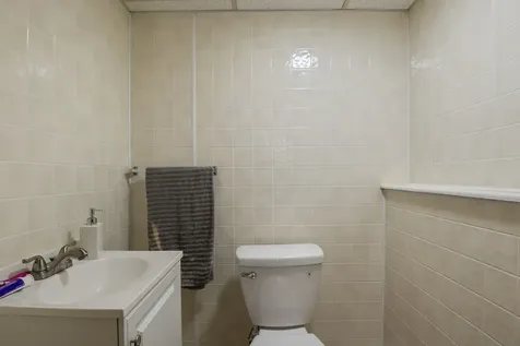 8 Chesley Avenue Somersworth NH 03878