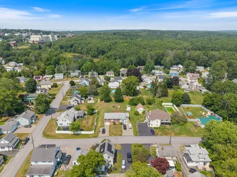 8 Chesley Avenue Somersworth NH 03878