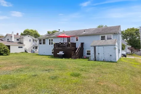 8 Chesley Avenue Somersworth NH 03878