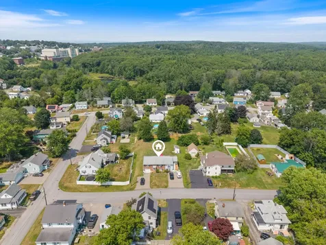 8 Chesley Avenue Somersworth NH 03878