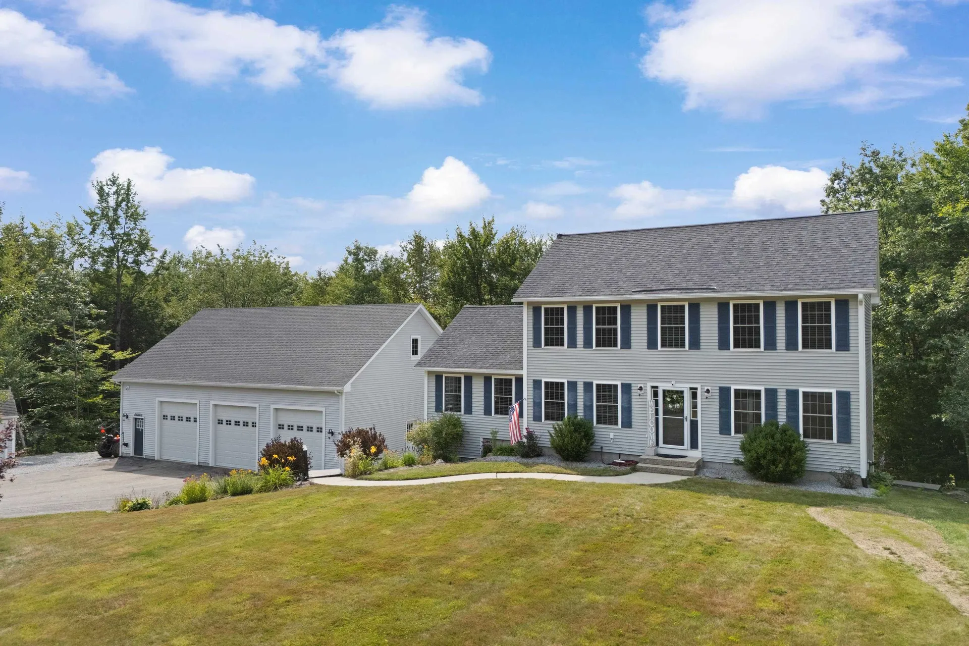 15 Knapton Circle Antrim NH 03440