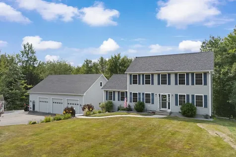 15 Knapton Circle Antrim NH 03440