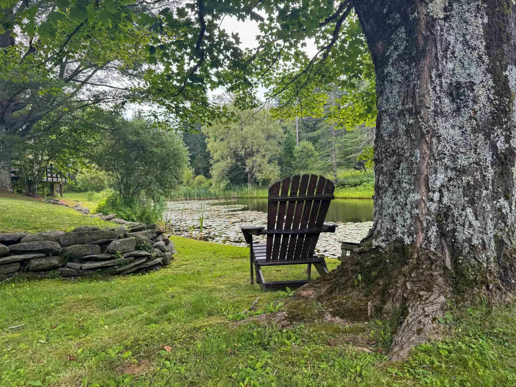 35 Glendon Hill Road Winhall VT 05340