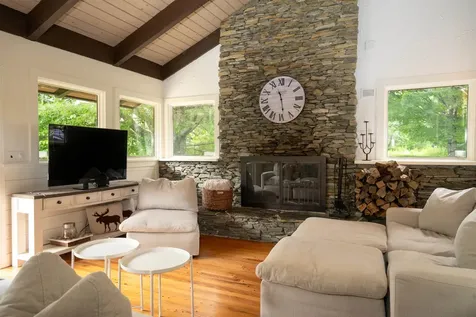 35 Glendon Hill Road Winhall VT 05340