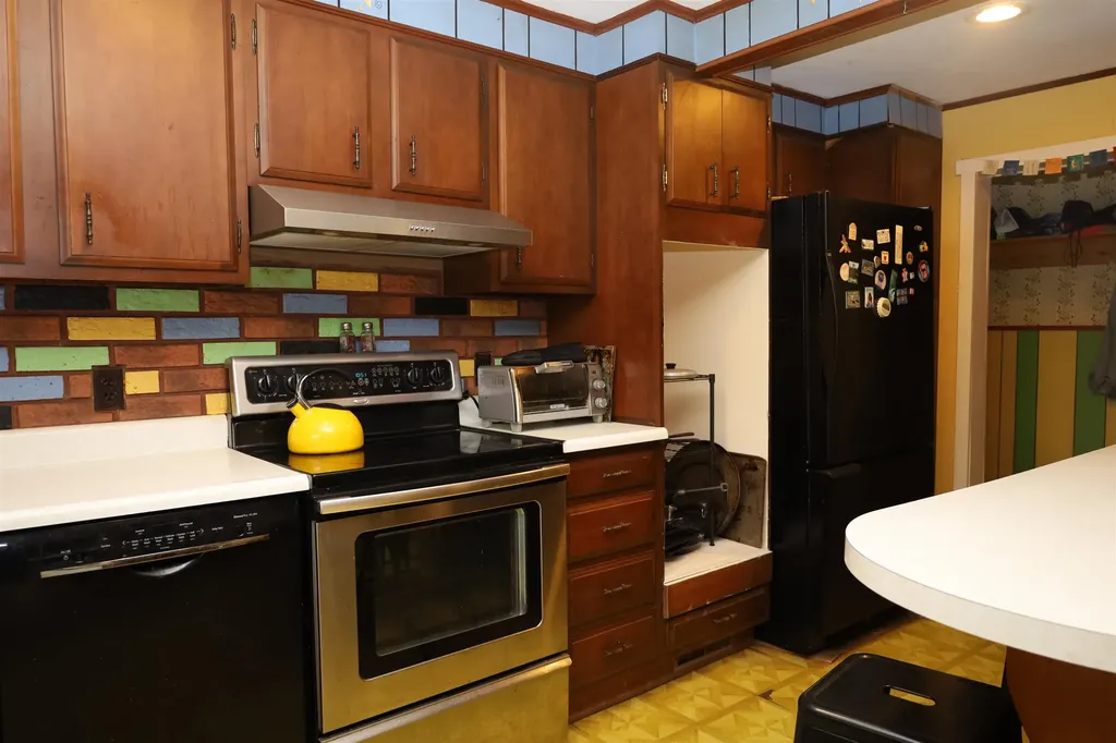 133 Barker Avenue St. Johnsbury VT 05819