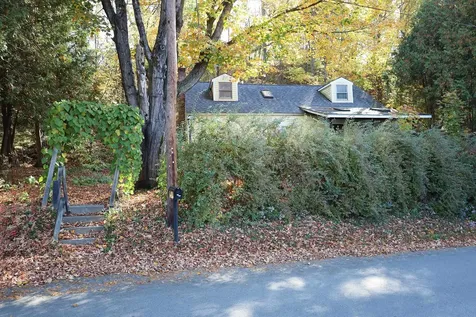 133 Barker Avenue St. Johnsbury VT 05819