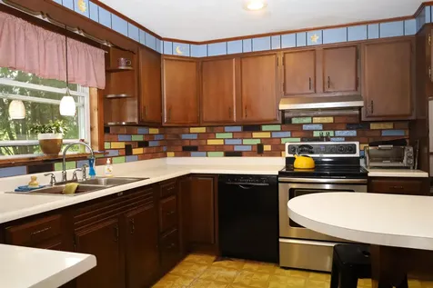 133 Barker Avenue St. Johnsbury VT 05819