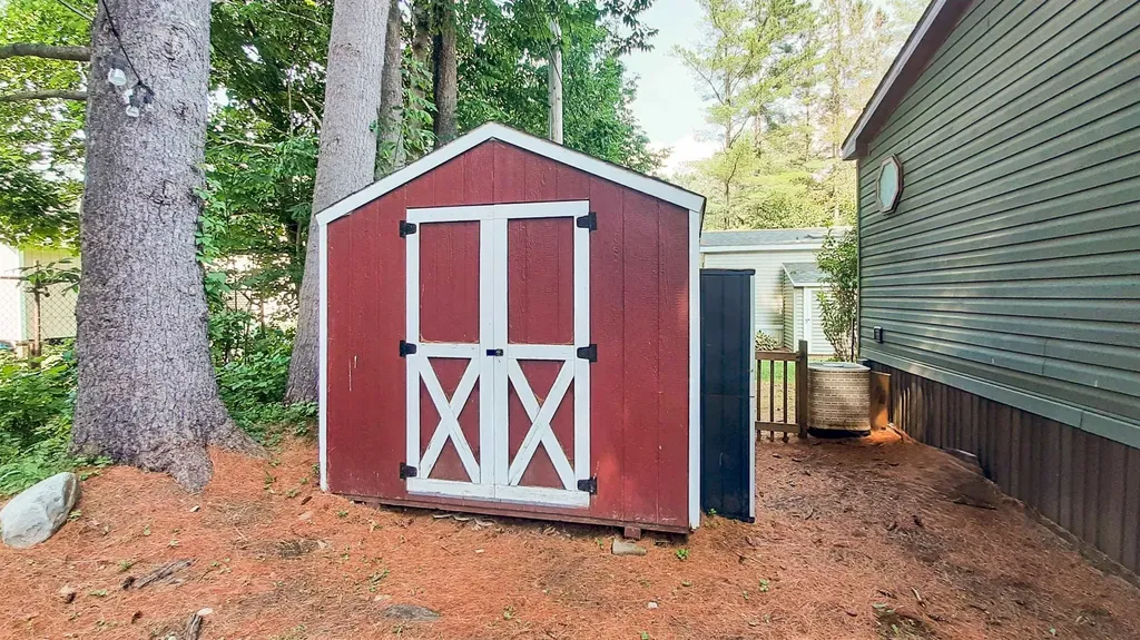 9 Stryhas Trailer Court Ludlow VT 05149