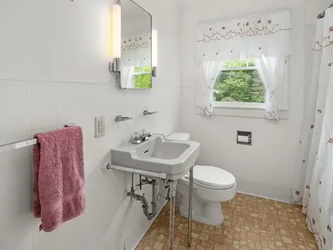 60 Bilodeau Court Burlington VT 05401