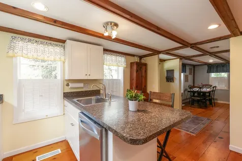 99 Reed Road Alton NH 03810