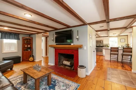 99 Reed Road Alton NH 03810