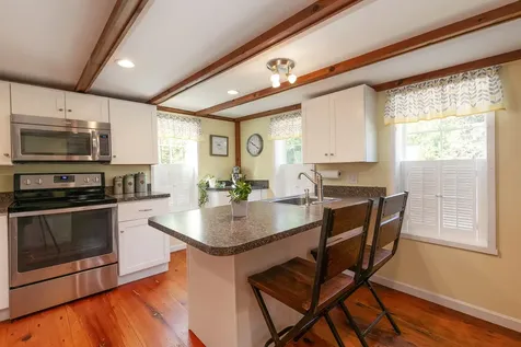 99 Reed Road Alton NH 03810